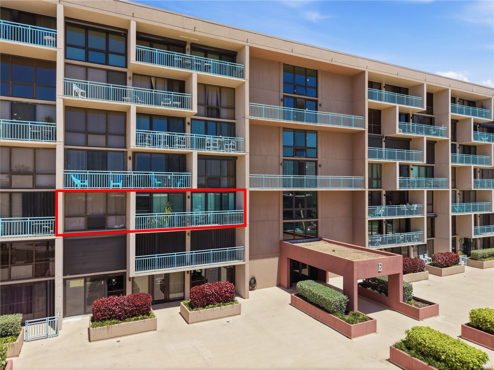 1 KEY CAPRI #306E, TREASURE ISLAND, FL, 33706