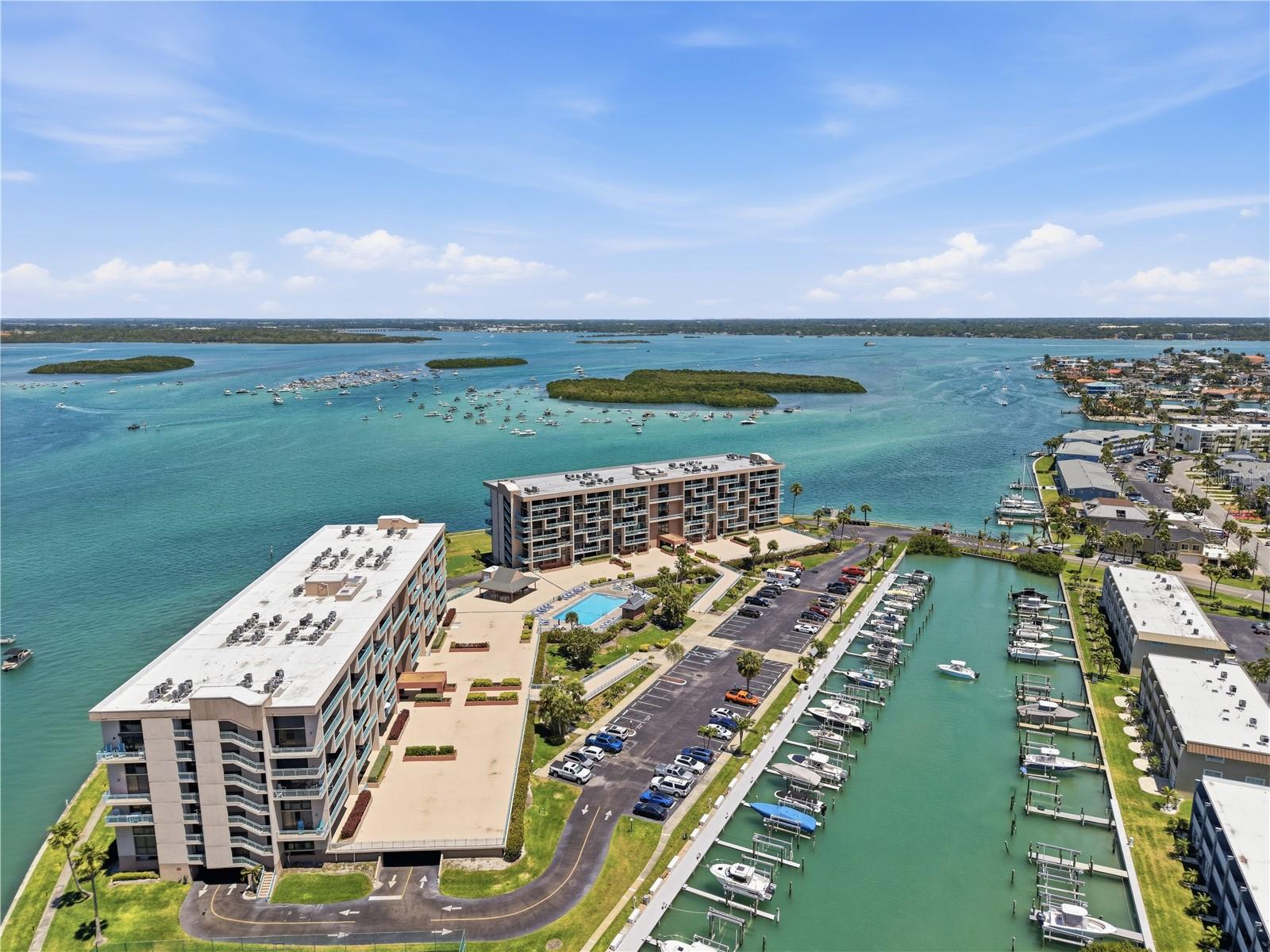 1 KEY CAPRI #306E, TREASURE ISLAND, FL, 33706
