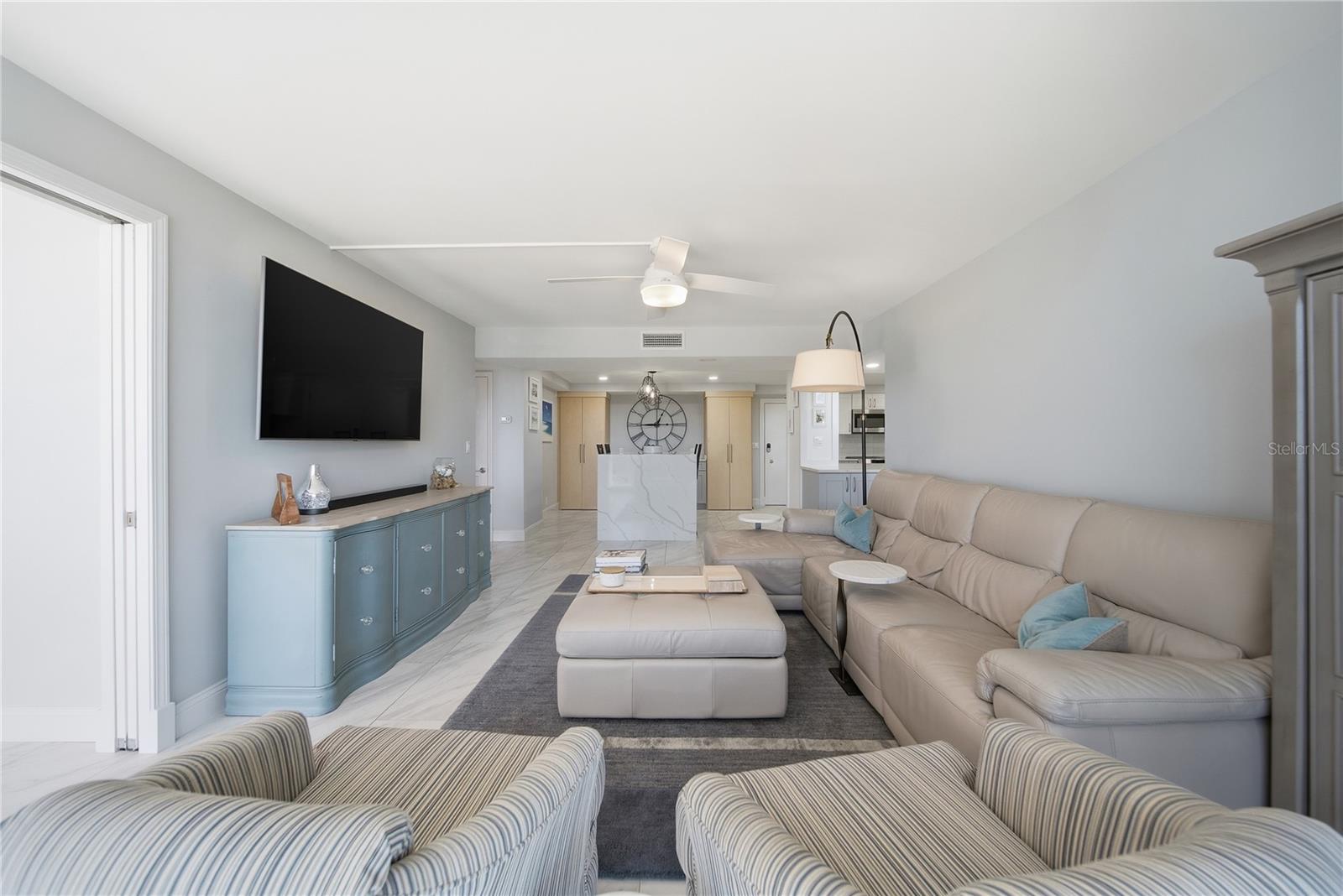 1 KEY CAPRI #306E, TREASURE ISLAND, FL, 33706