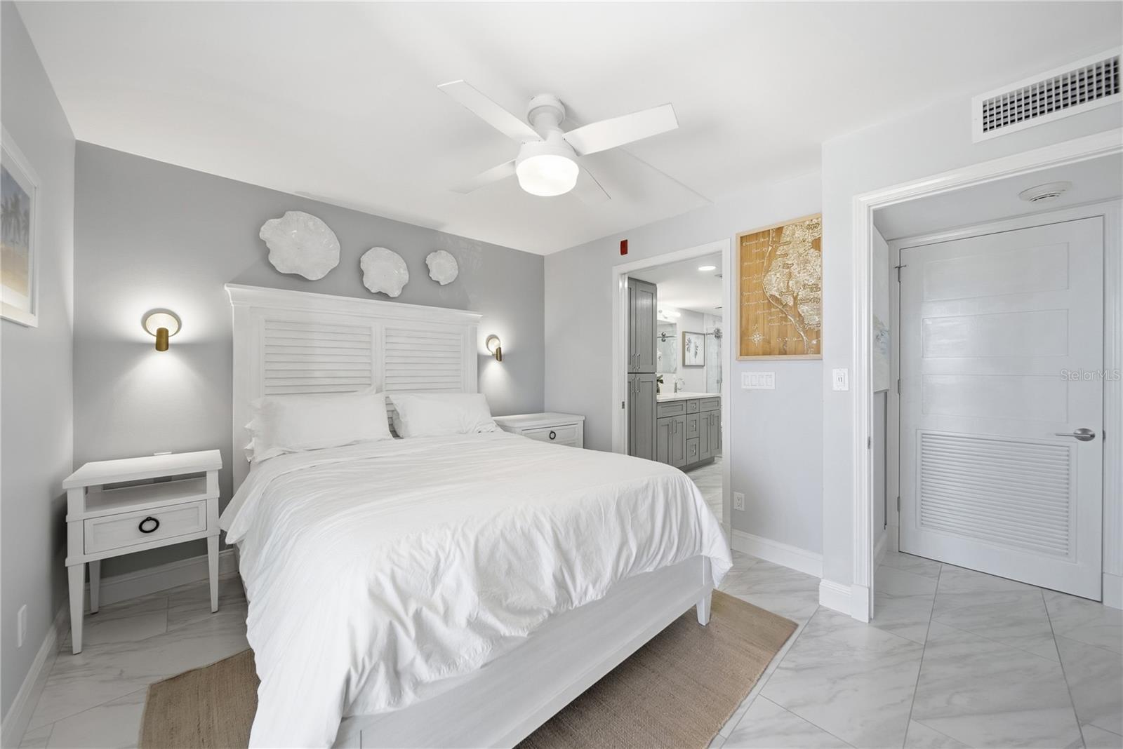 1 KEY CAPRI #306E, TREASURE ISLAND, FL, 33706