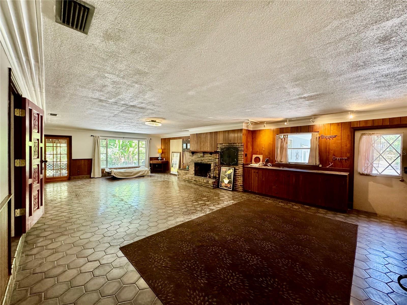 1335 40TH ST, SARASOTA, FL, 34234