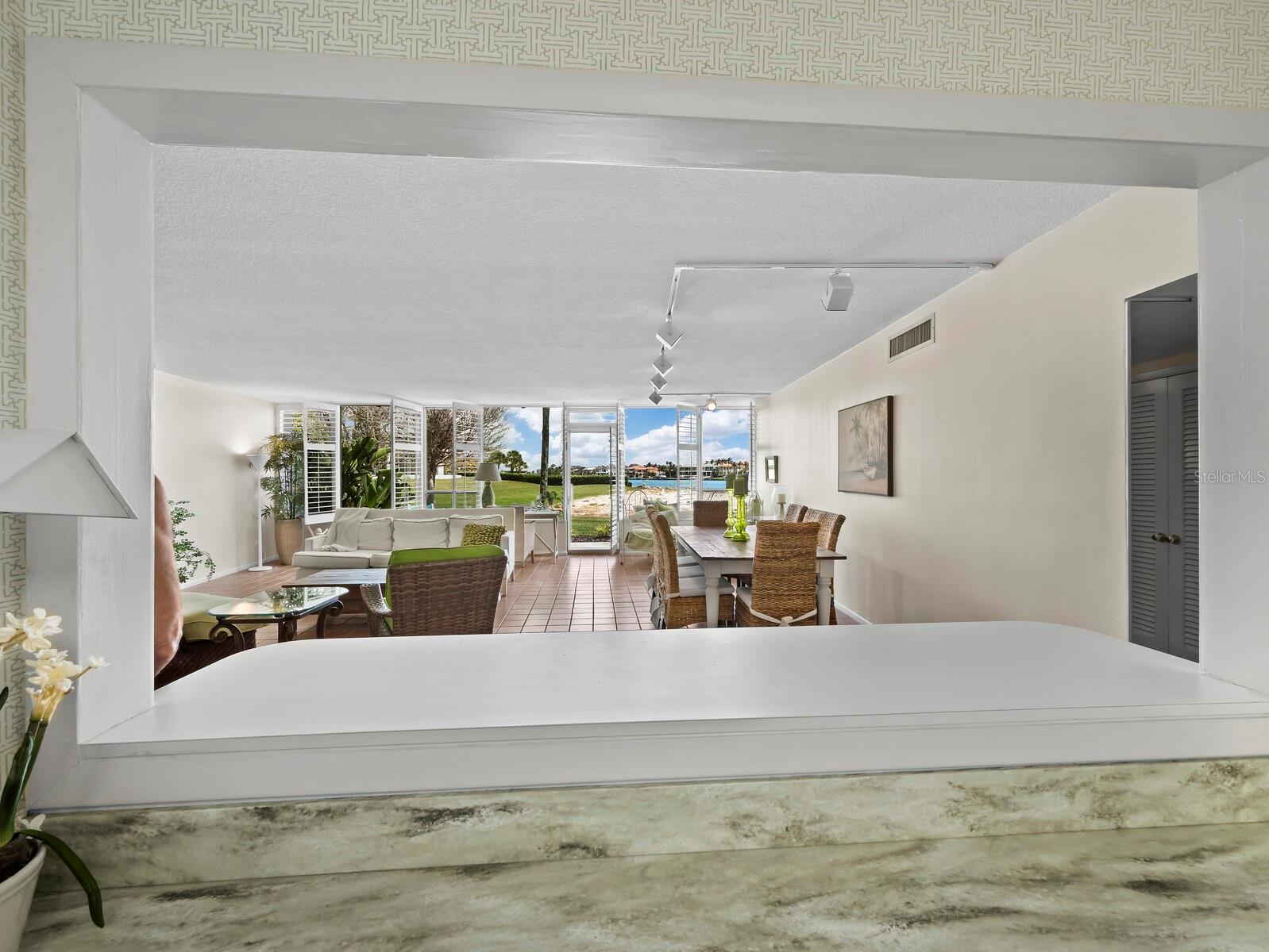 100 SANDS POINT RD #108, LONGBOAT KEY, FL, 34228