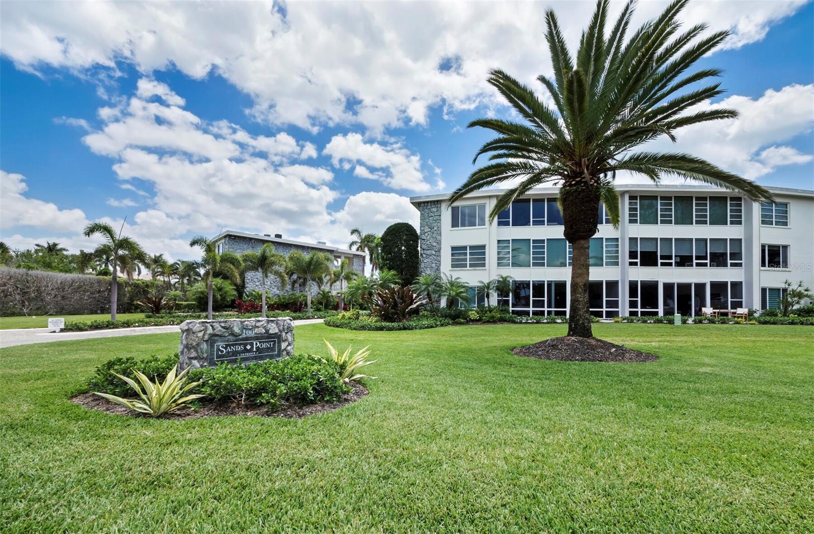 100 SANDS POINT RD #108, LONGBOAT KEY, FL, 34228