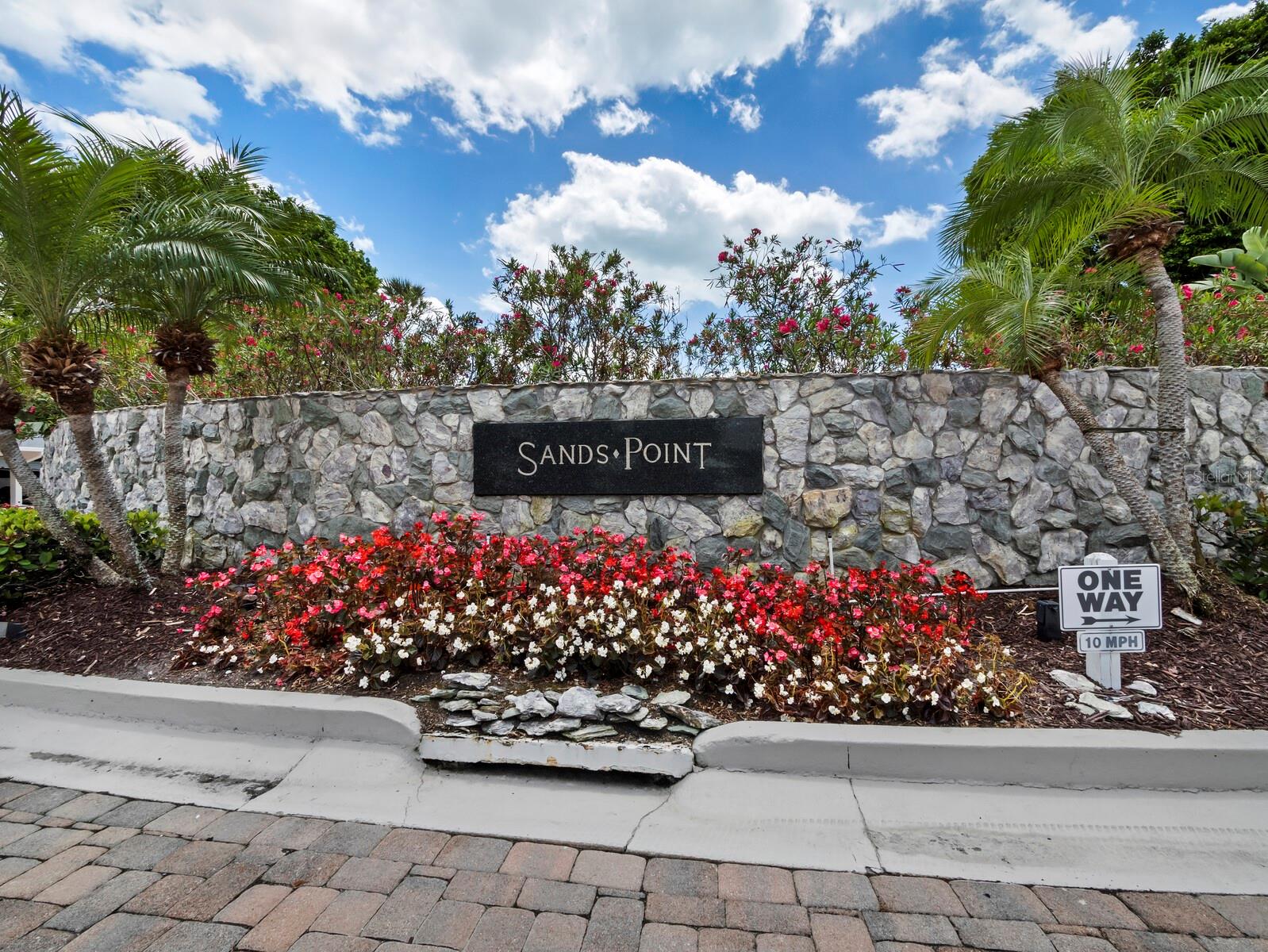 100 SANDS POINT RD #108, LONGBOAT KEY, FL, 34228