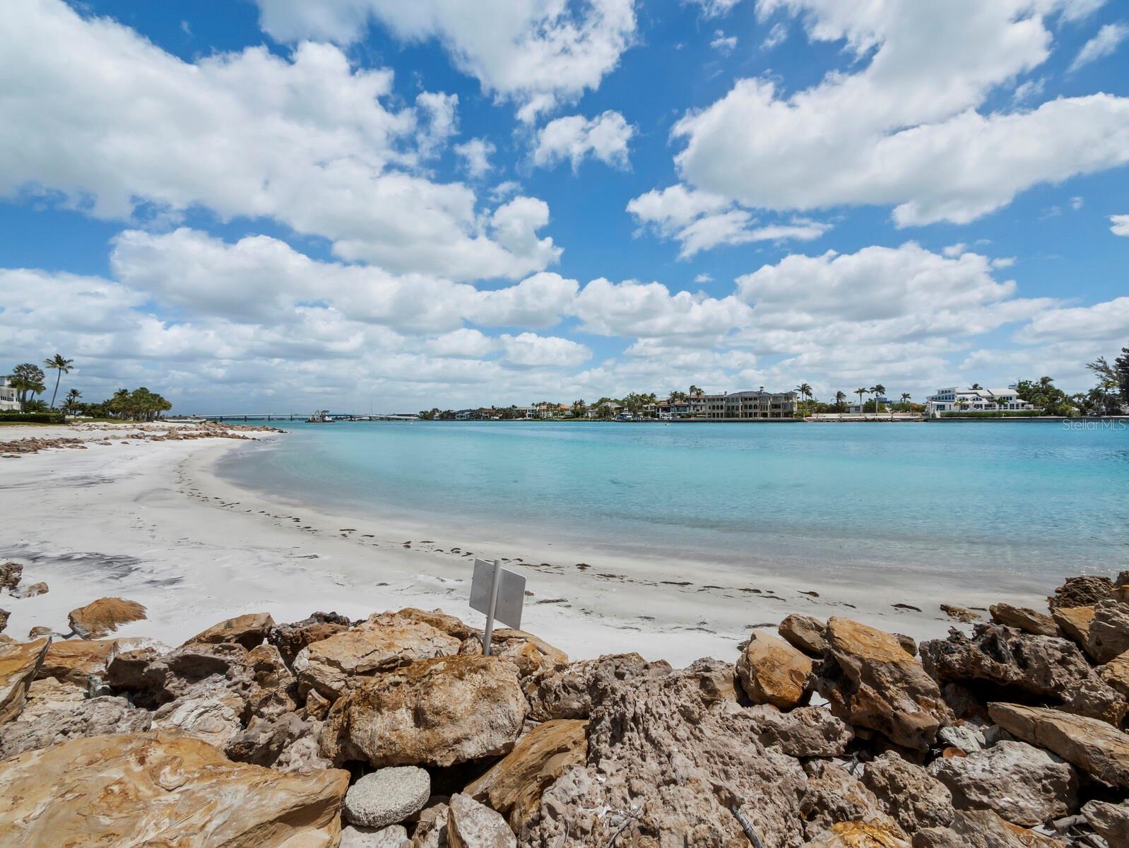 100 SANDS POINT RD #108, LONGBOAT KEY, FL, 34228