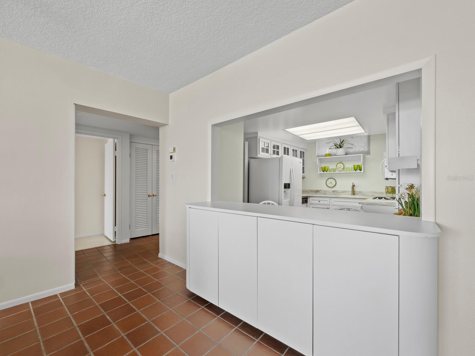 100 SANDS POINT RD #108, LONGBOAT KEY, FL, 34228
