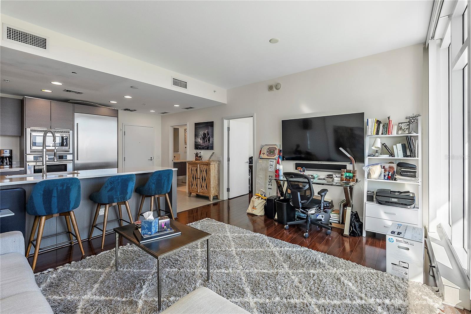 175 1ST ST S #704, ST PETERSBURG, FL, 33701