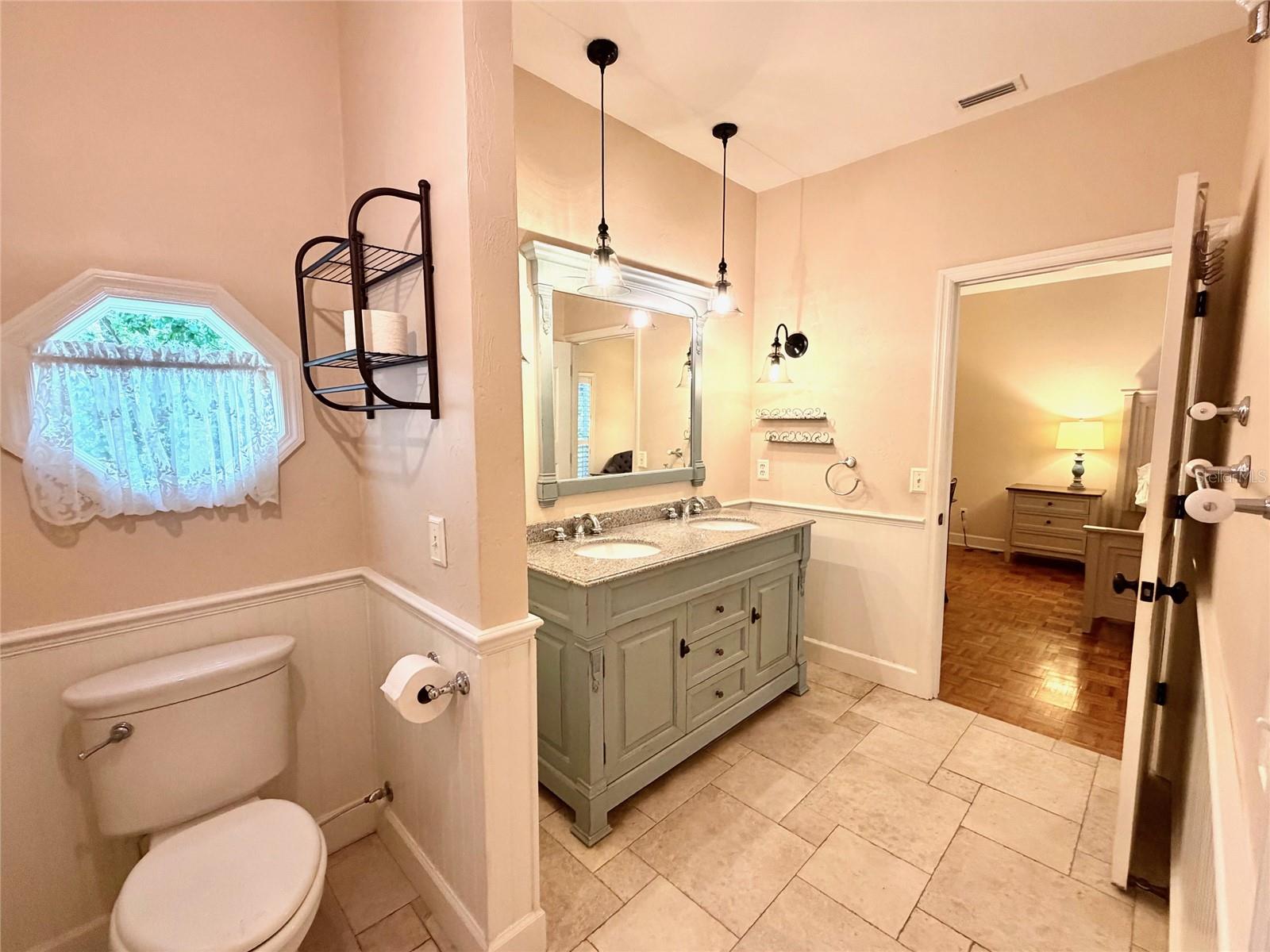 4317 NW 10TH PL, GAINESVILLE, FL, 32605