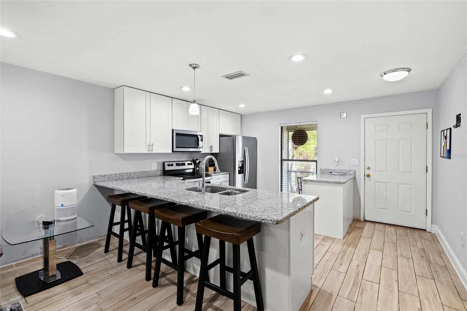 2130 BANCROFT PL #E, PALM HARBOR, FL, 34683