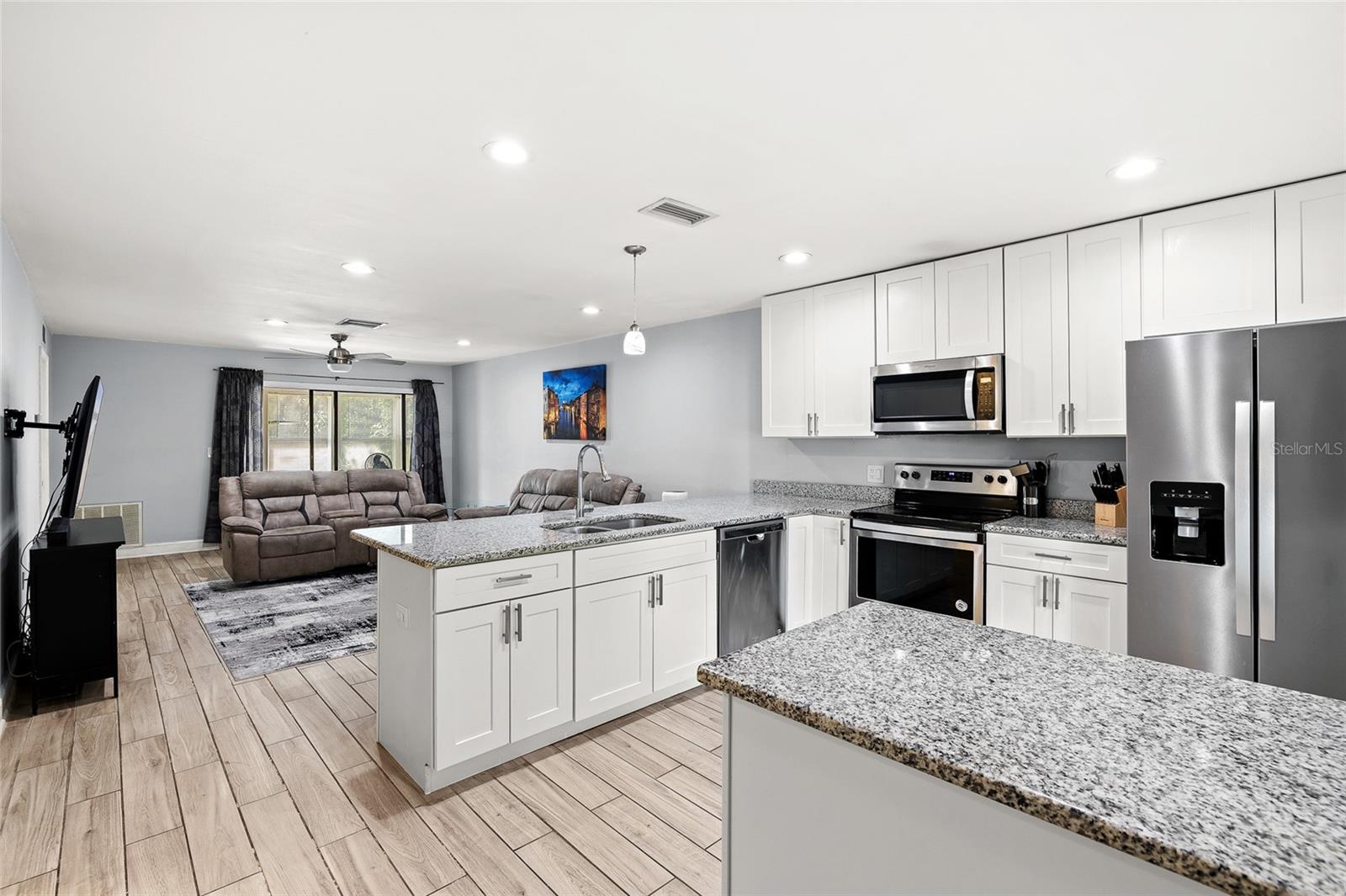 2130 BANCROFT PL #E, PALM HARBOR, FL, 34683