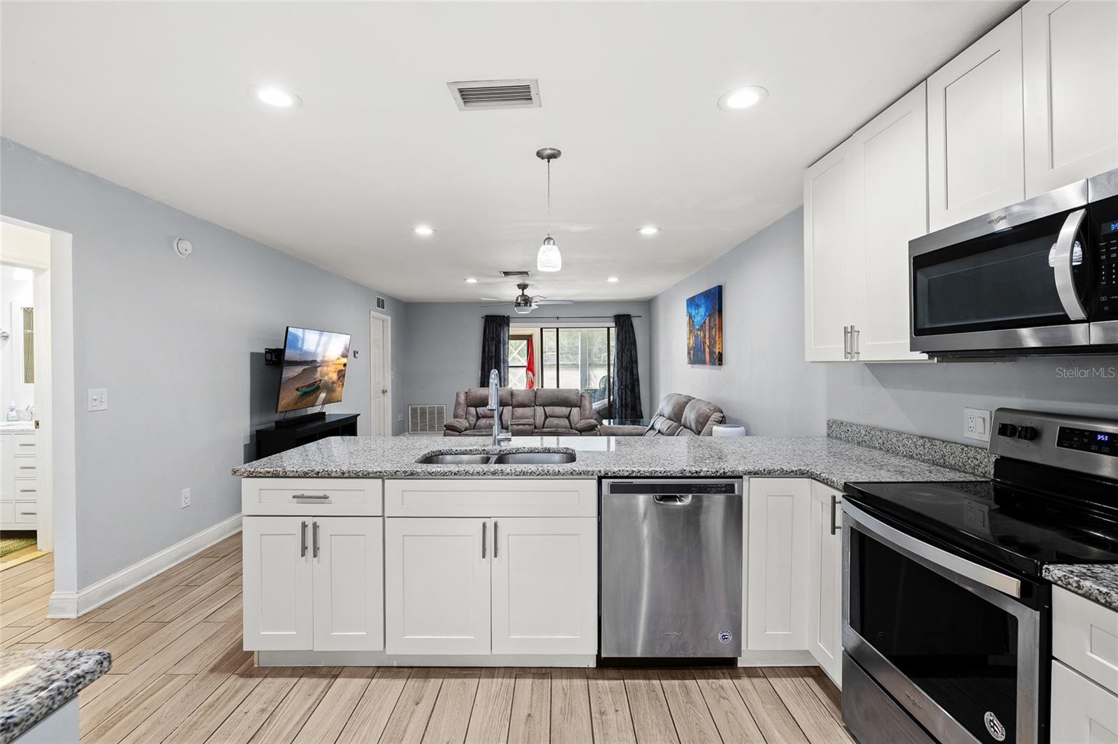2130 BANCROFT PL #E, PALM HARBOR, FL, 34683