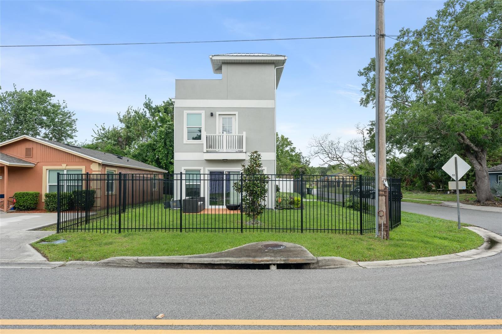 2951 KINGS RD, SANFORD, FL, 32771