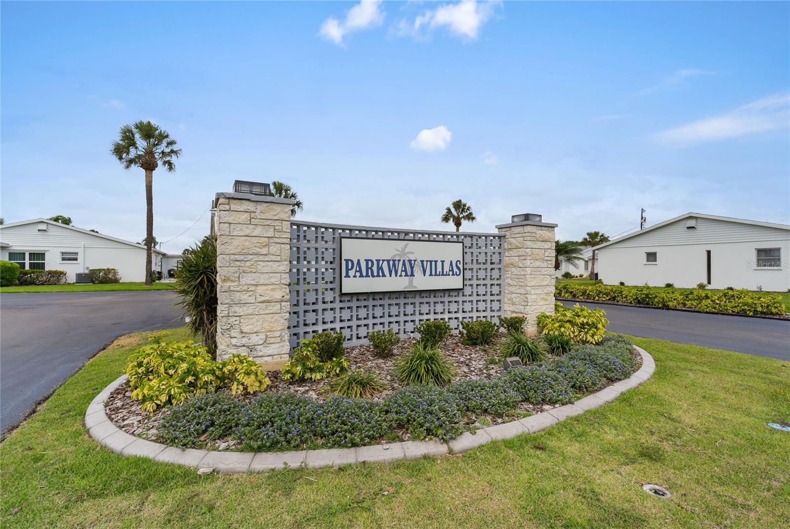 5972 HIBISCUS DR #207, BRADENTON, FL, 34207