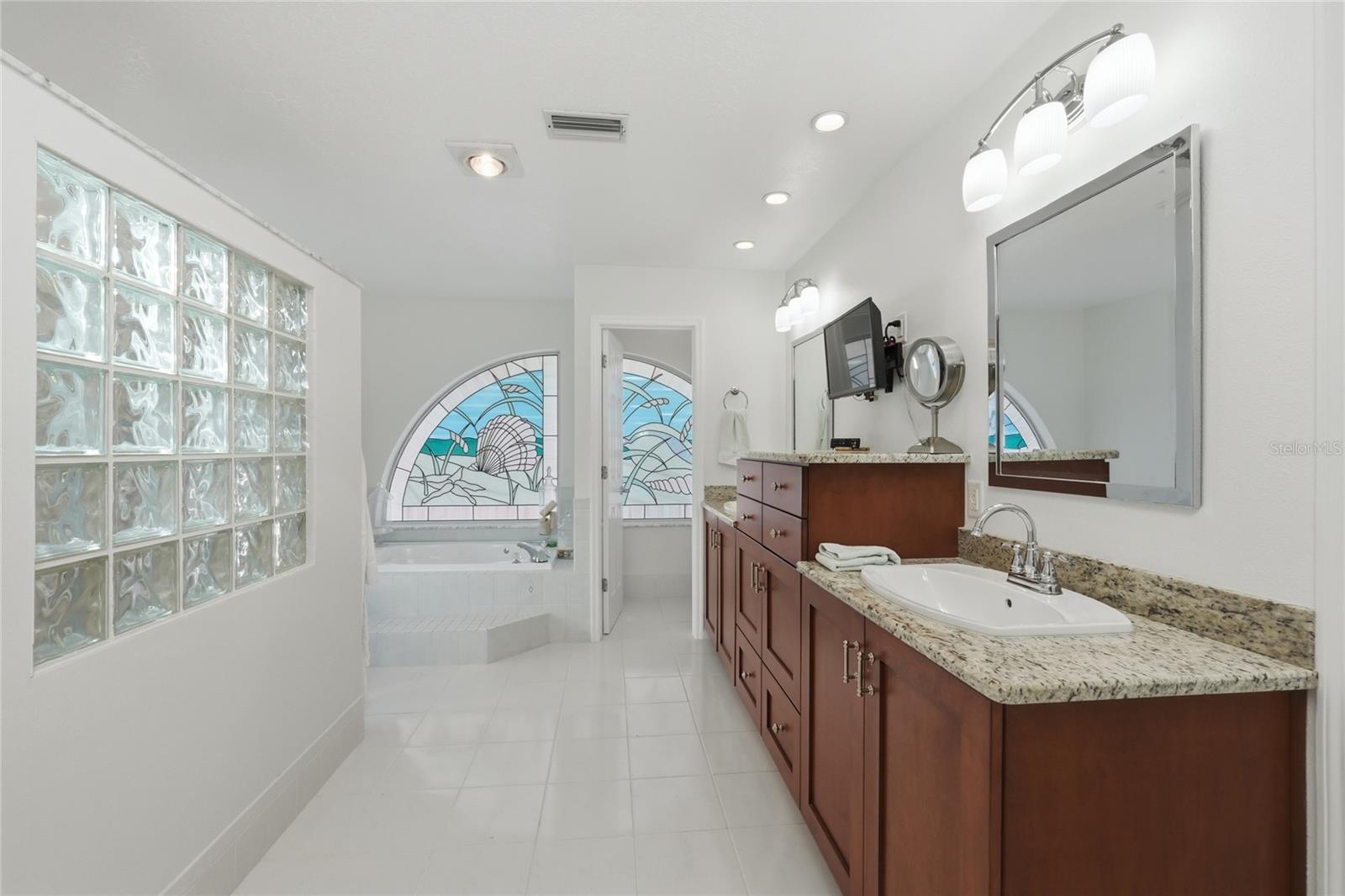 4924 SOUTHSHORE DR, NEW PORT RICHEY, FL, 34652