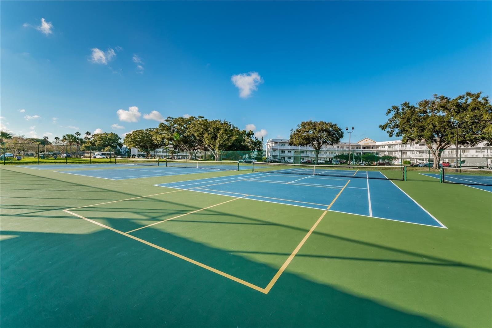 2040 WORLD PARKWAY BLVD #12, CLEARWATER, FL, 33763