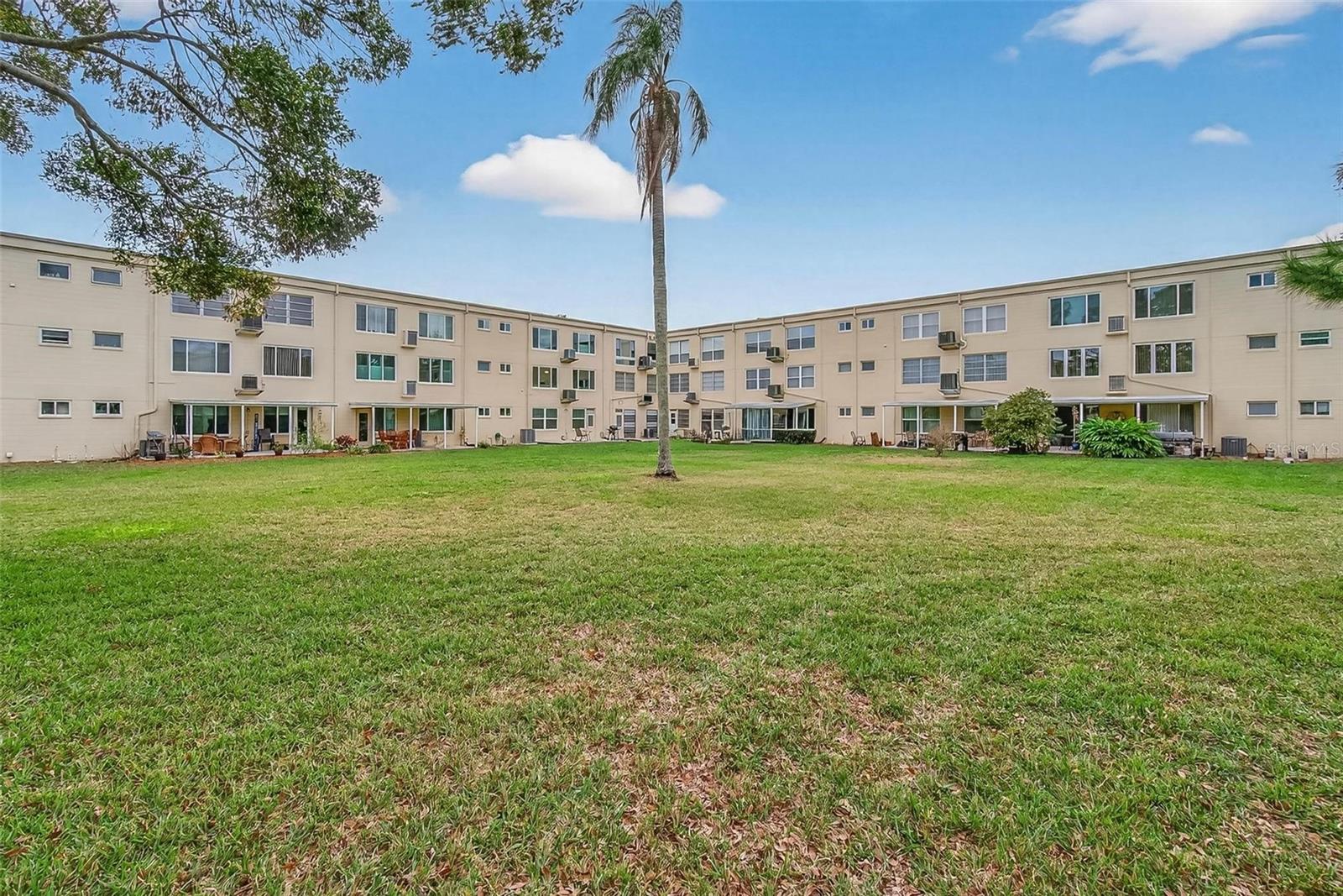 2040 WORLD PARKWAY BLVD #12, CLEARWATER, FL, 33763