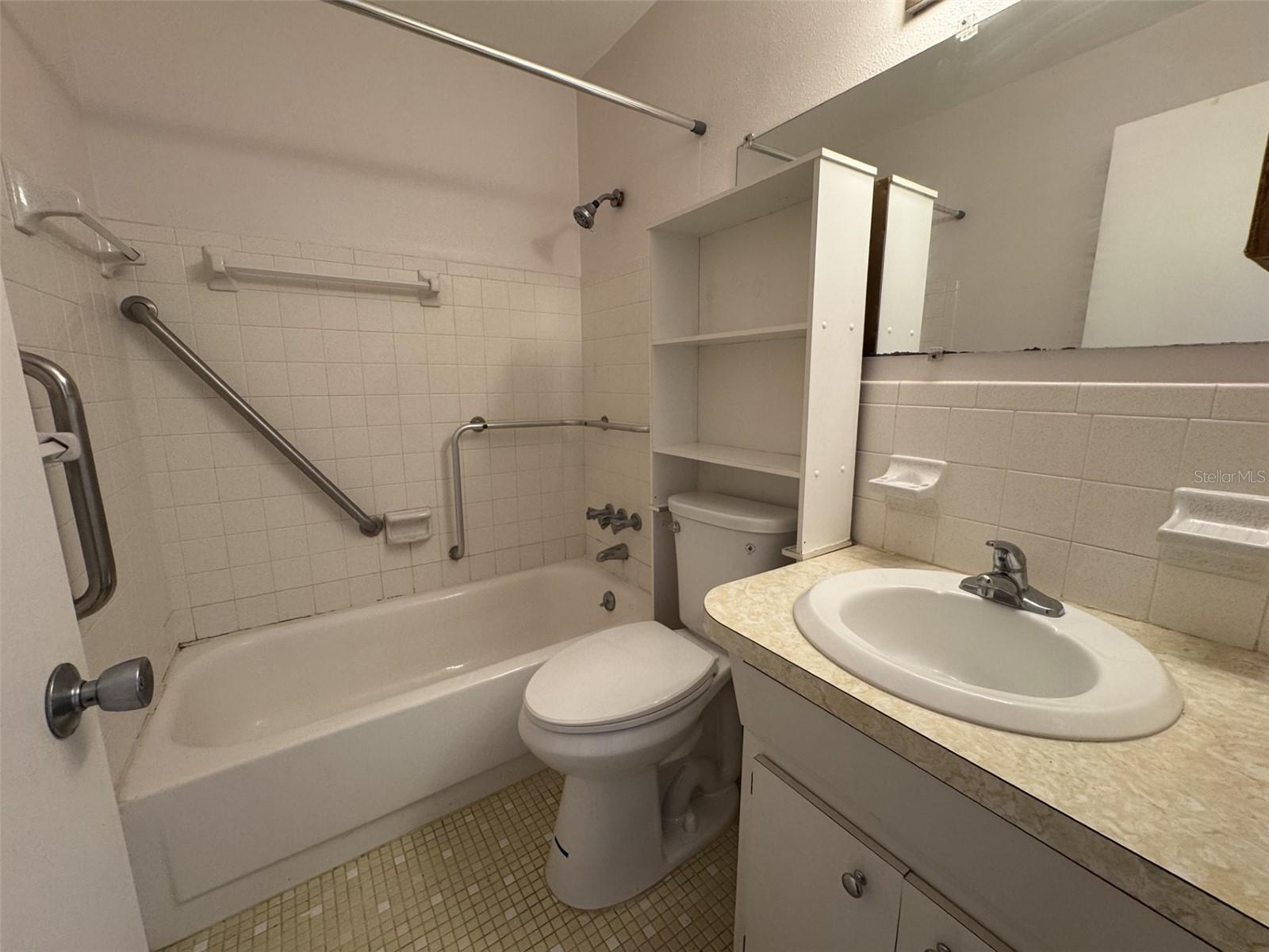 2040 WORLD PARKWAY BLVD #12, CLEARWATER, FL, 33763