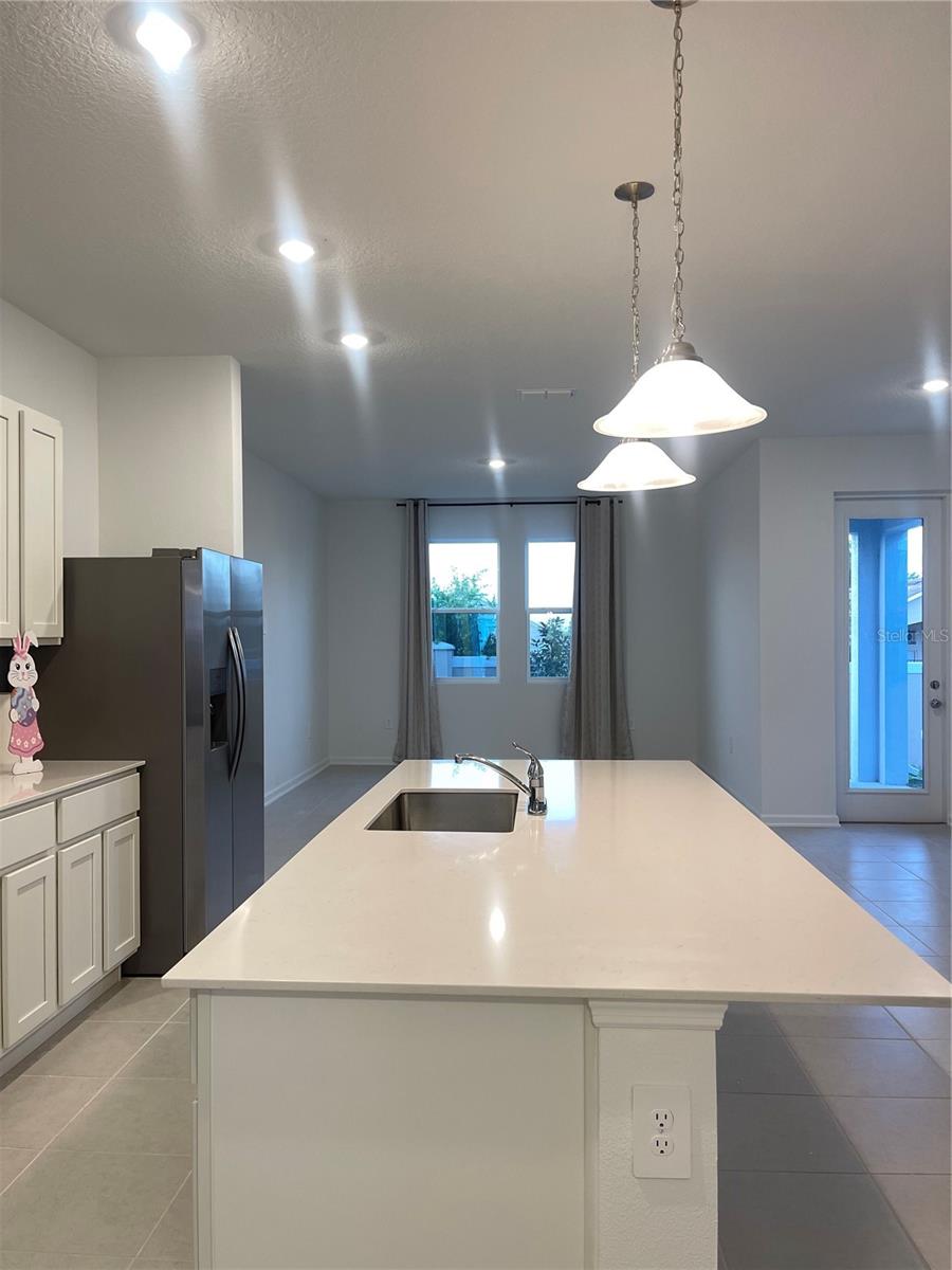 379 SOL VISTA DR, DUNDEE, FL, 33838