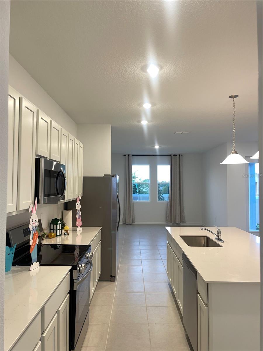 379 SOL VISTA DR, DUNDEE, FL, 33838