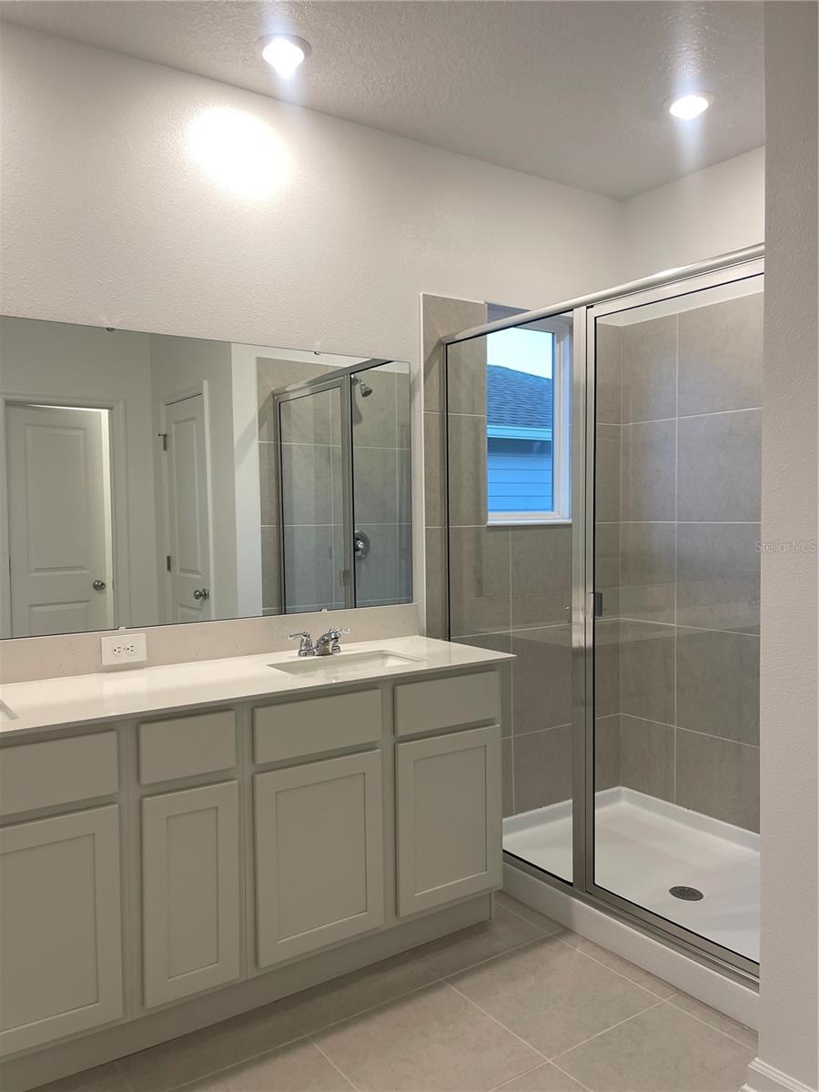 379 SOL VISTA DR, DUNDEE, FL, 33838