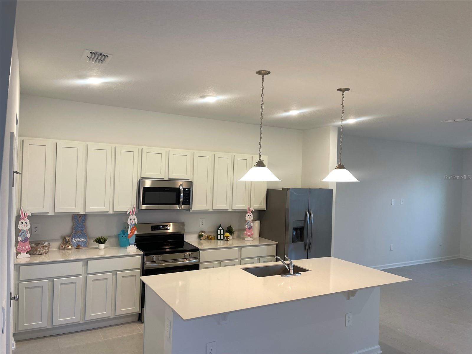 379 SOL VISTA DR, DUNDEE, FL, 33838