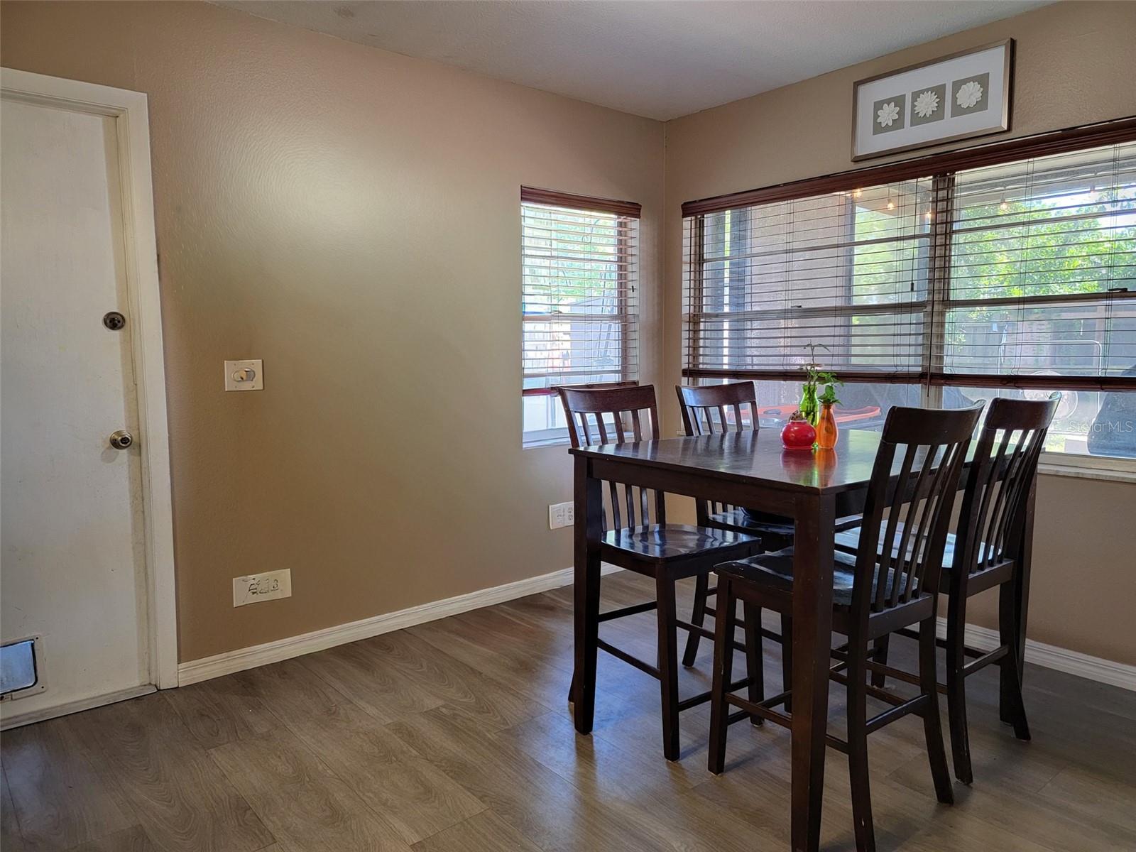 2935 FOREST CIR, SEFFNER, FL, 33584