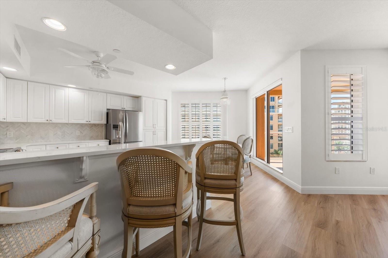 521 MANDALAY AVE #701, CLEARWATER BEACH, FL, 33767
