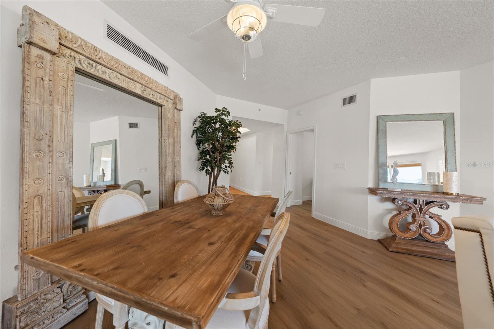 521 MANDALAY AVE #701, CLEARWATER BEACH, FL, 33767