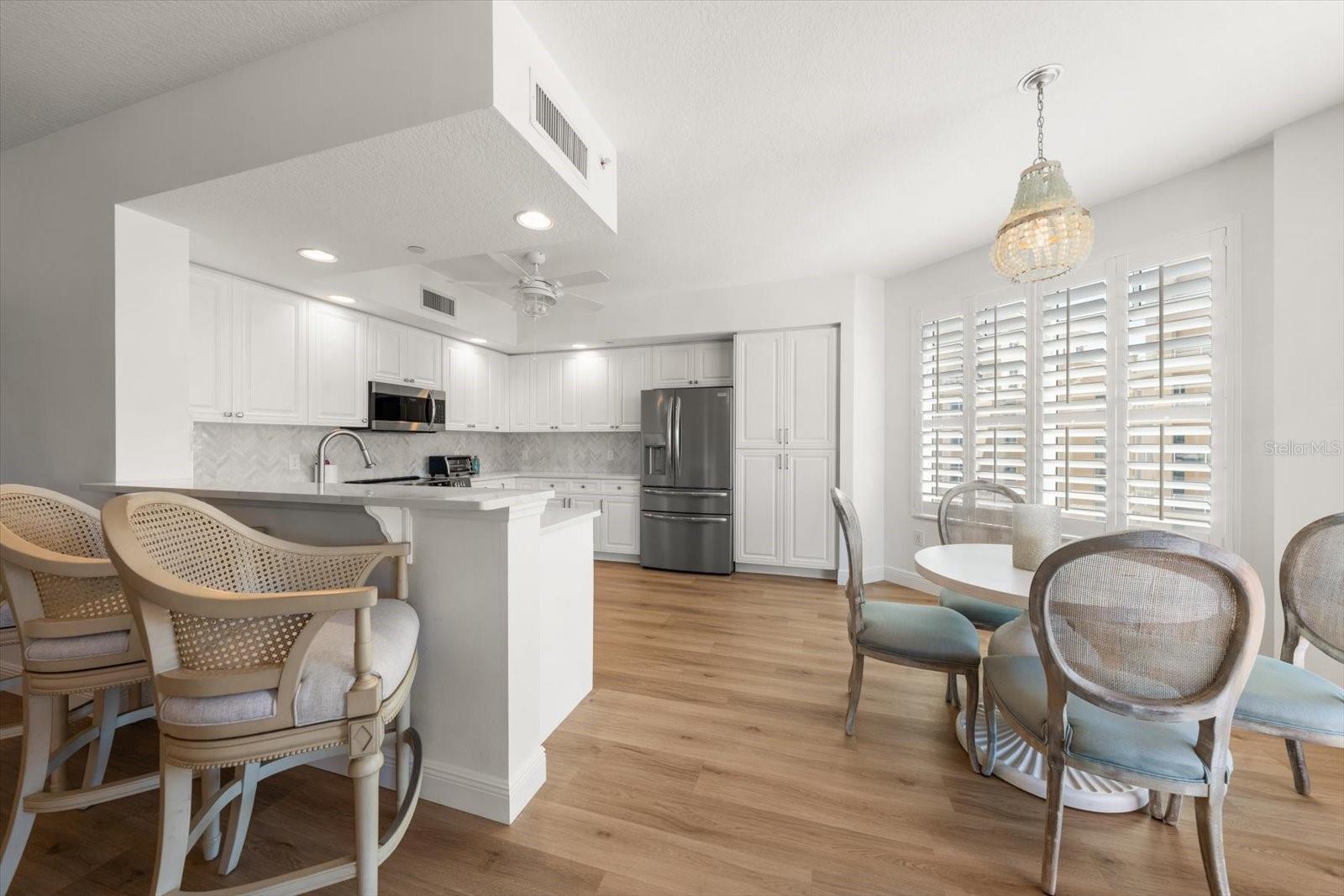 521 MANDALAY AVE #701, CLEARWATER BEACH, FL, 33767