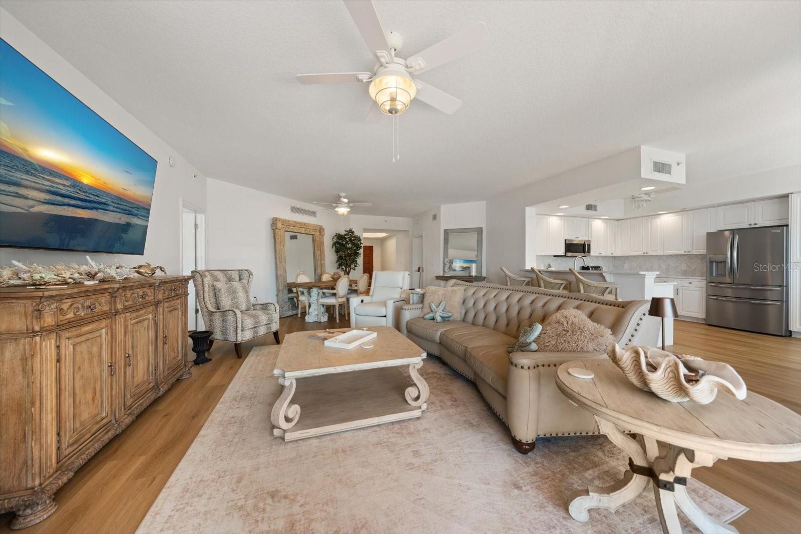 521 MANDALAY AVE #701, CLEARWATER BEACH, FL, 33767