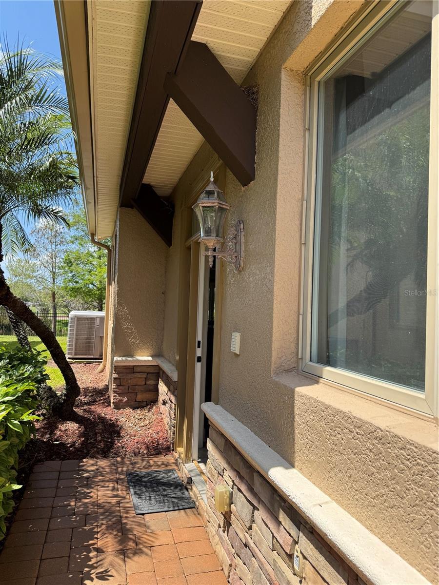 644 SAXONY BLVD, ST PETERSBURG, FL, 33716