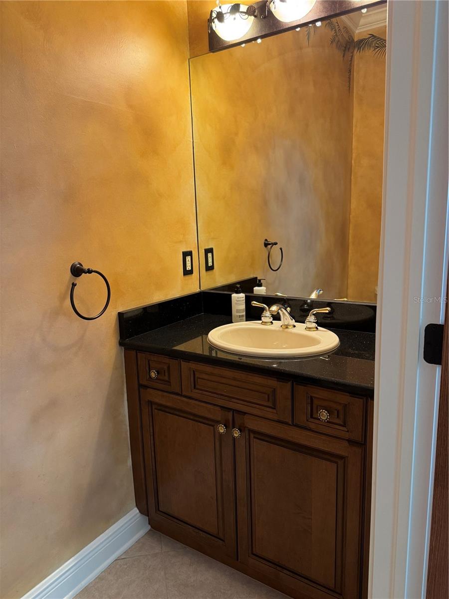 644 SAXONY BLVD, ST PETERSBURG, FL, 33716