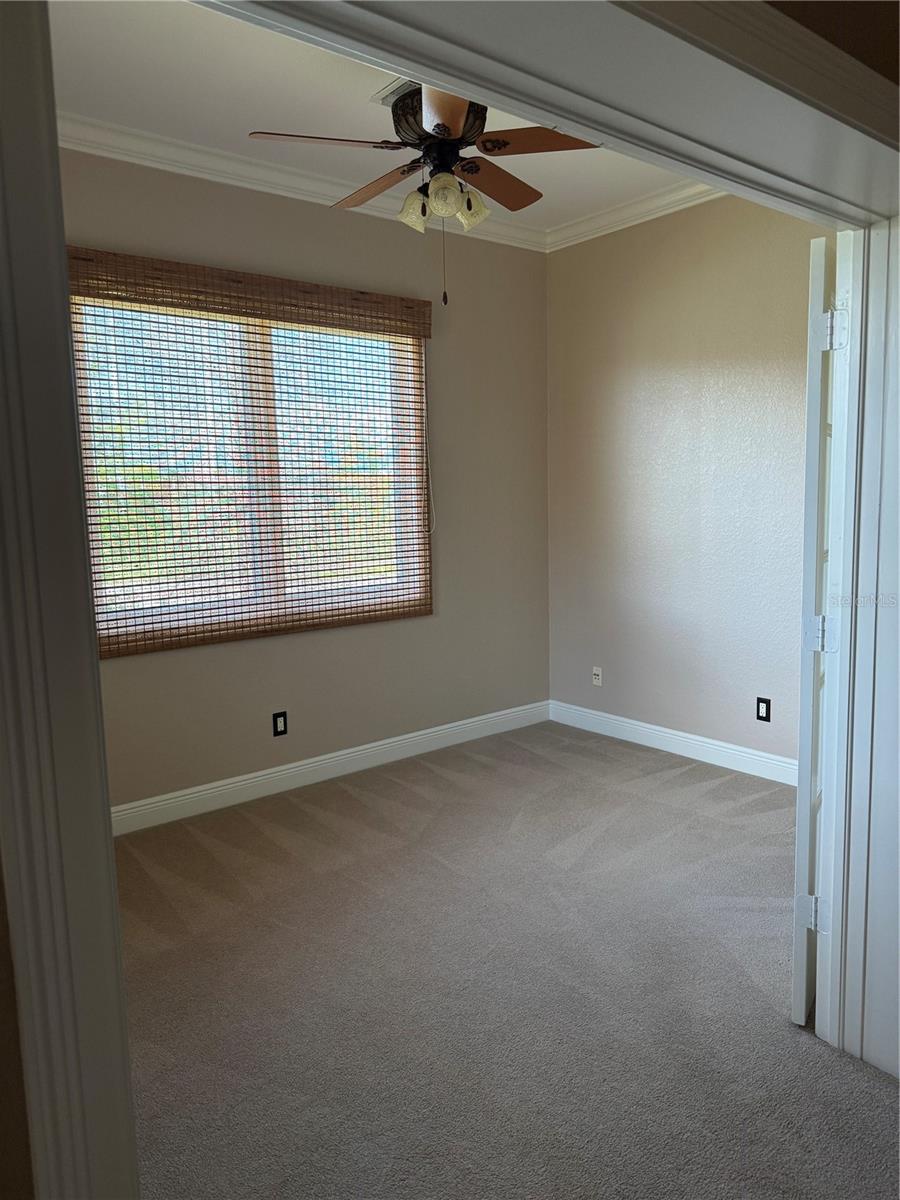 644 SAXONY BLVD, ST PETERSBURG, FL, 33716