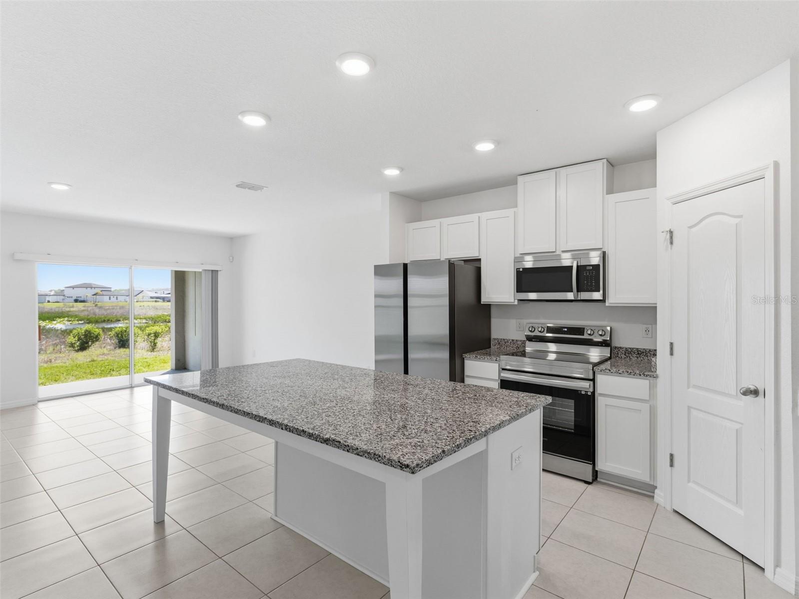 32156 POND APPLE BND, SAN ANTONIO, FL, 33576