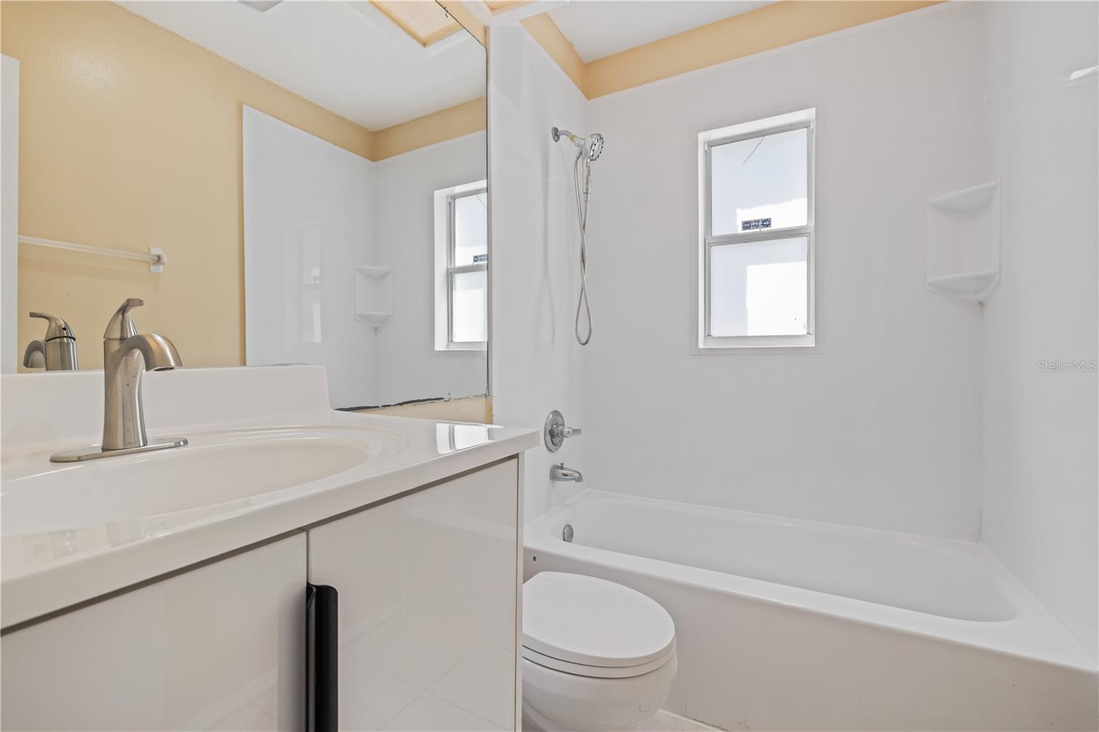7906 GEORGE WASHINGTON LN, TAMPA, FL, 33637