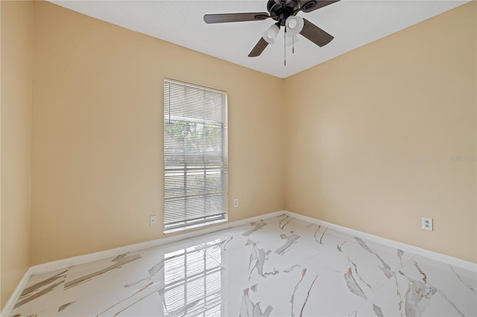 7906 GEORGE WASHINGTON LN, TAMPA, FL, 33637