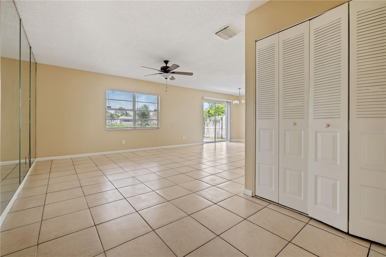 7906 GEORGE WASHINGTON LN, TAMPA, FL, 33637