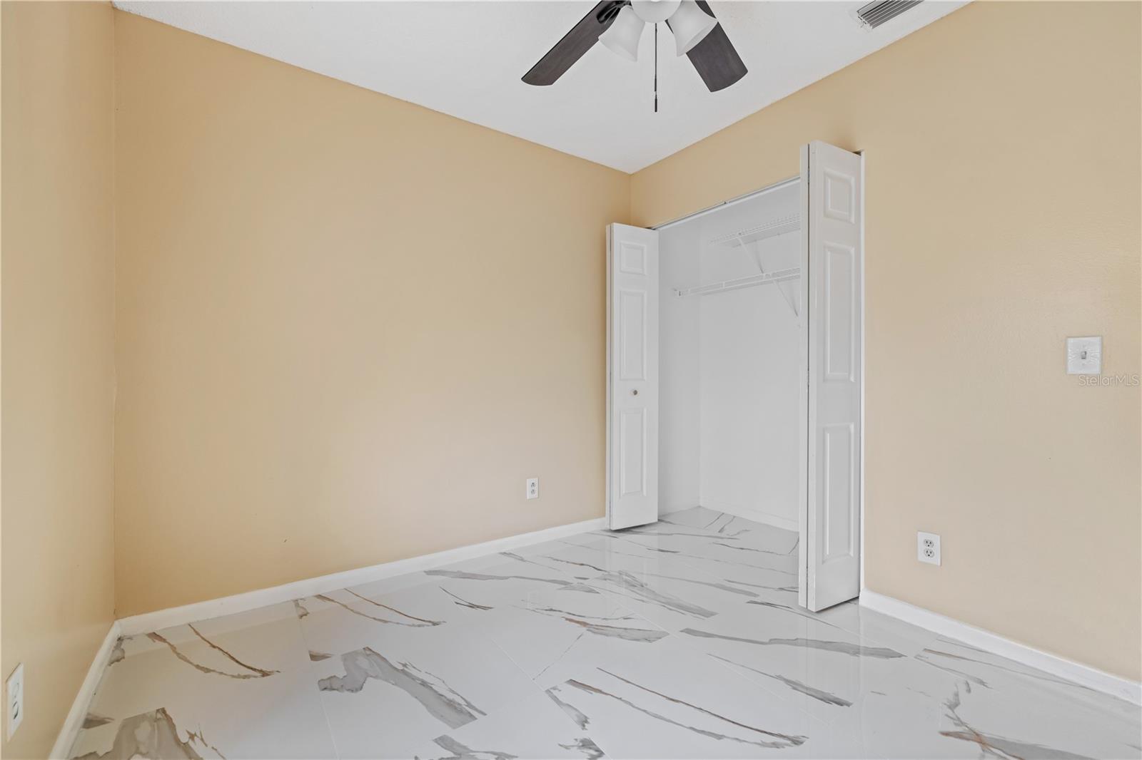 7906 GEORGE WASHINGTON LN, TAMPA, FL, 33637