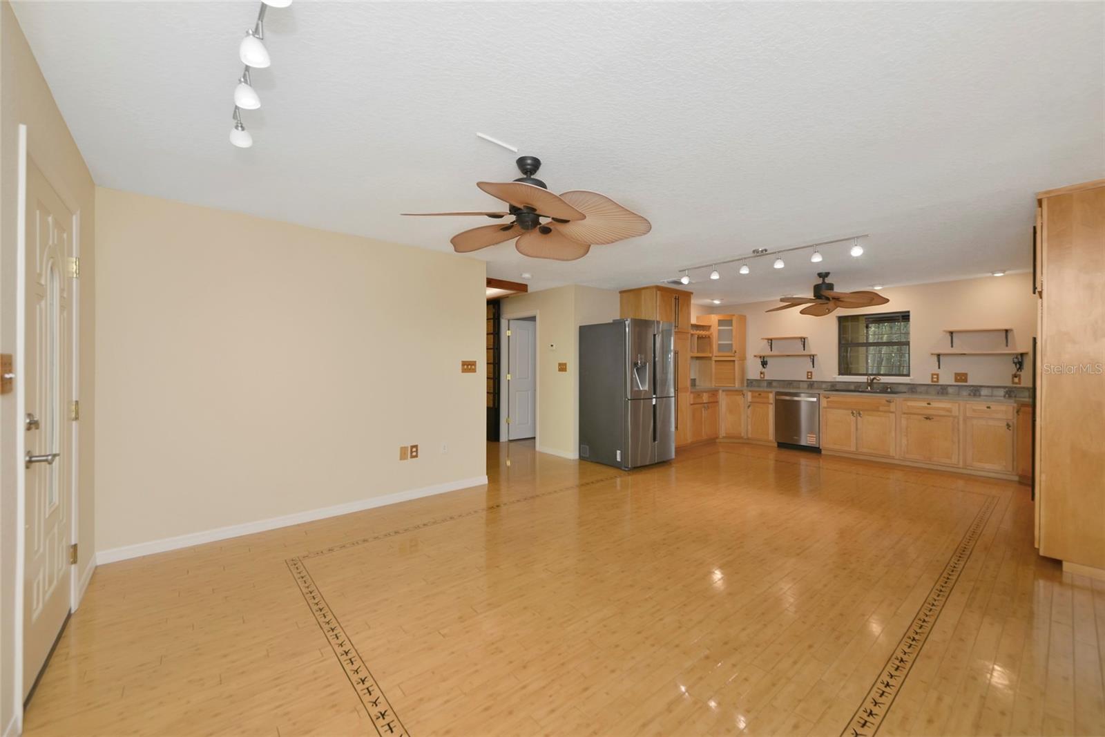 3110 TURKEY WALK LN, WIMAUMA, FL, 33598