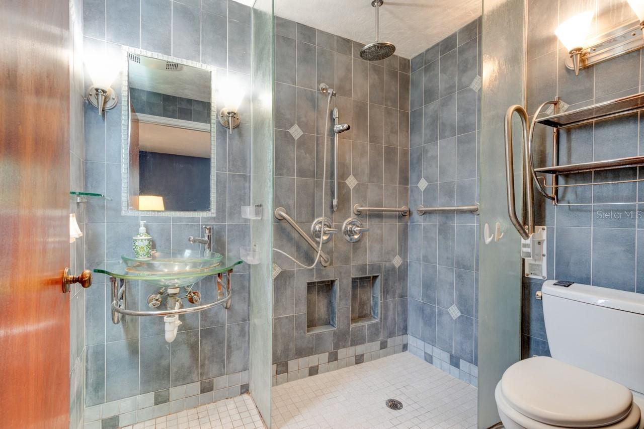 897 LINDENWOOD CIR N, ORMOND BEACH, FL, 32174