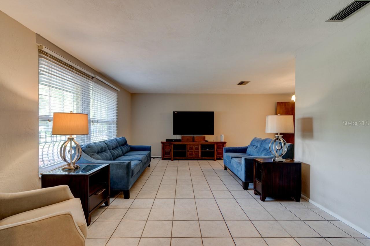897 LINDENWOOD CIR N, ORMOND BEACH, FL, 32174