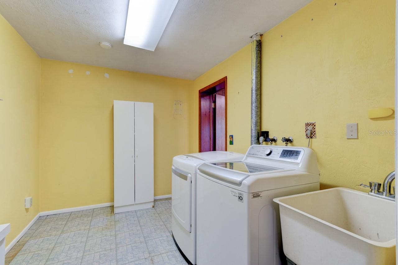 897 LINDENWOOD CIR N, ORMOND BEACH, FL, 32174