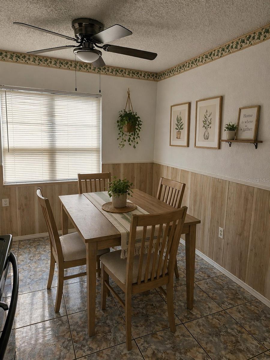5833 CURRY FORD RD #23, ORLANDO, FL, 32822