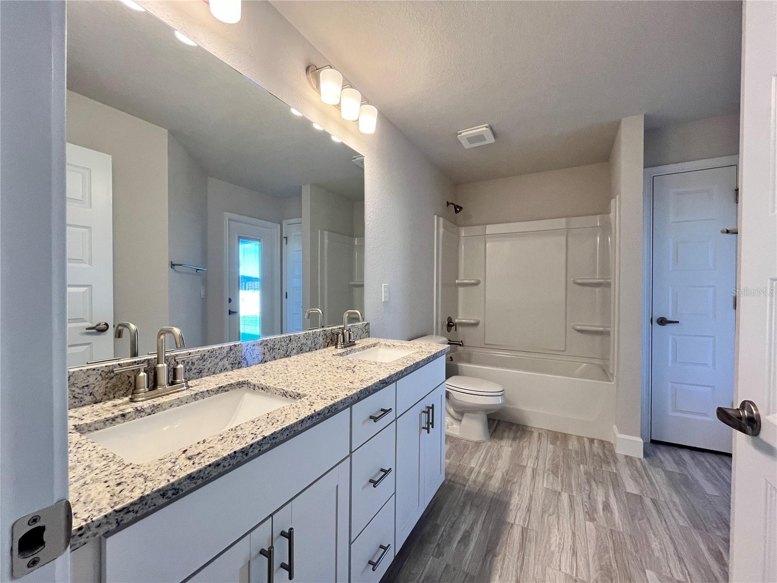16820 SE 23RD AVE, SUMMERFIELD, FL, 34491