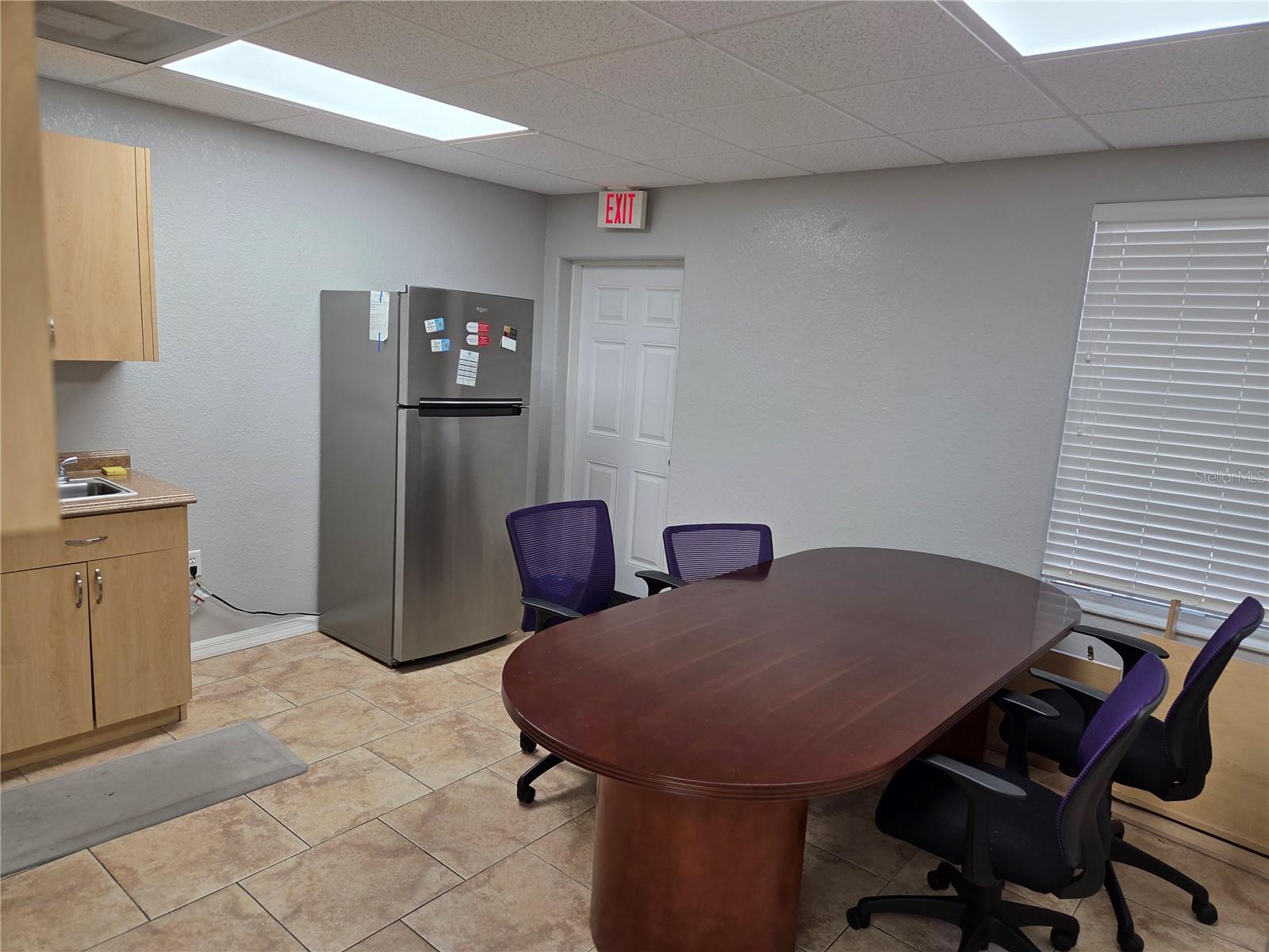 143 N OAKWOOD AVE, BRANDON, FL, 33510
