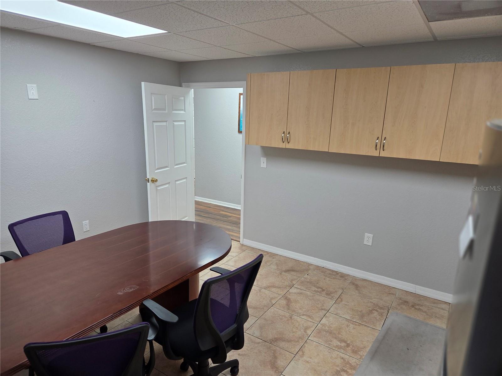 143 N OAKWOOD AVE, BRANDON, FL, 33510