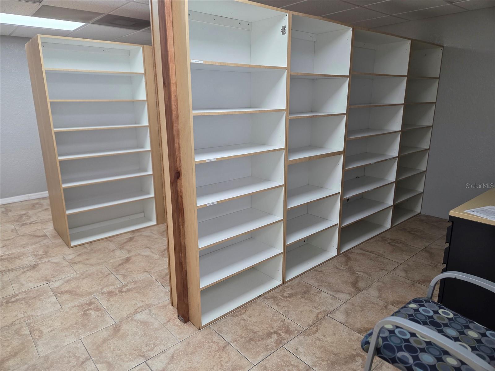 143 N OAKWOOD AVE, BRANDON, FL, 33510