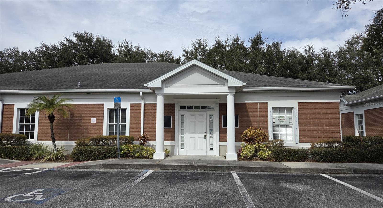 143 N OAKWOOD AVE, BRANDON, FL, 33510
