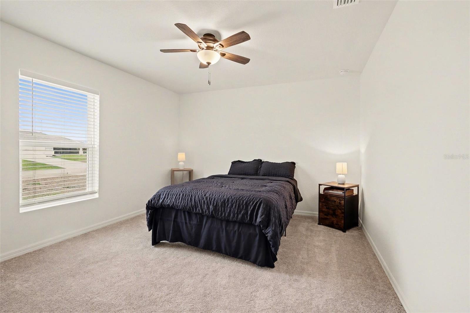 1409 NE 4TH PL, CAPE CORAL, FL, 33909