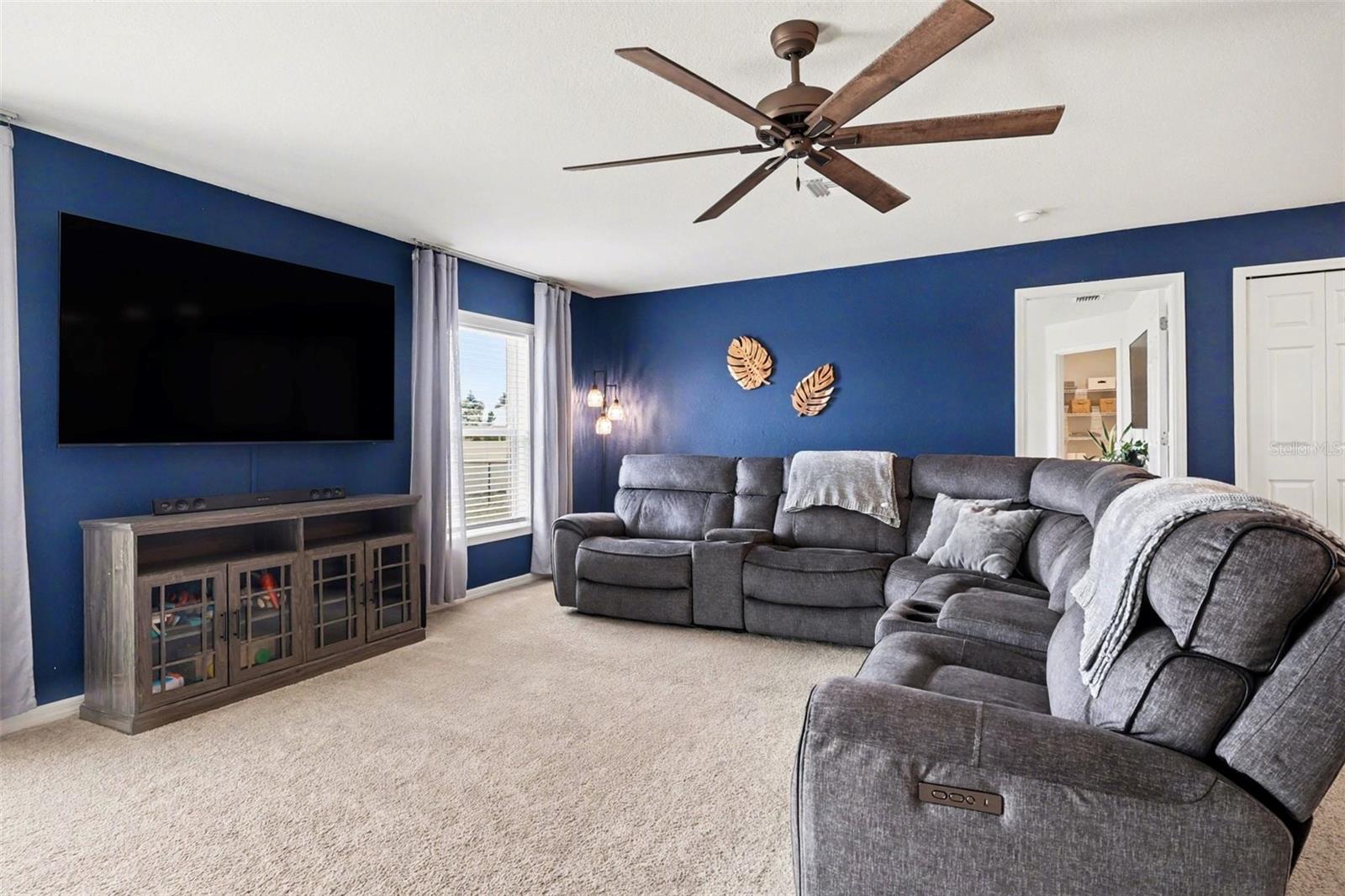 1409 NE 4TH PL, CAPE CORAL, FL, 33909